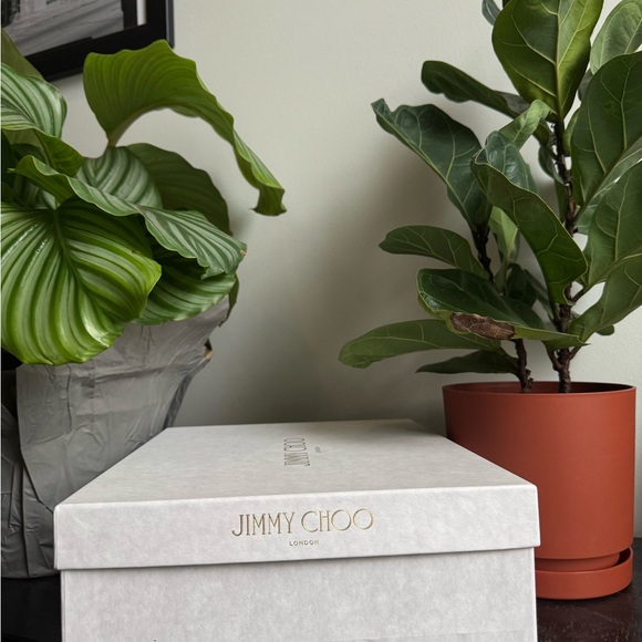 Jimmy Choo White Lace Heels - Picture 4 of 8